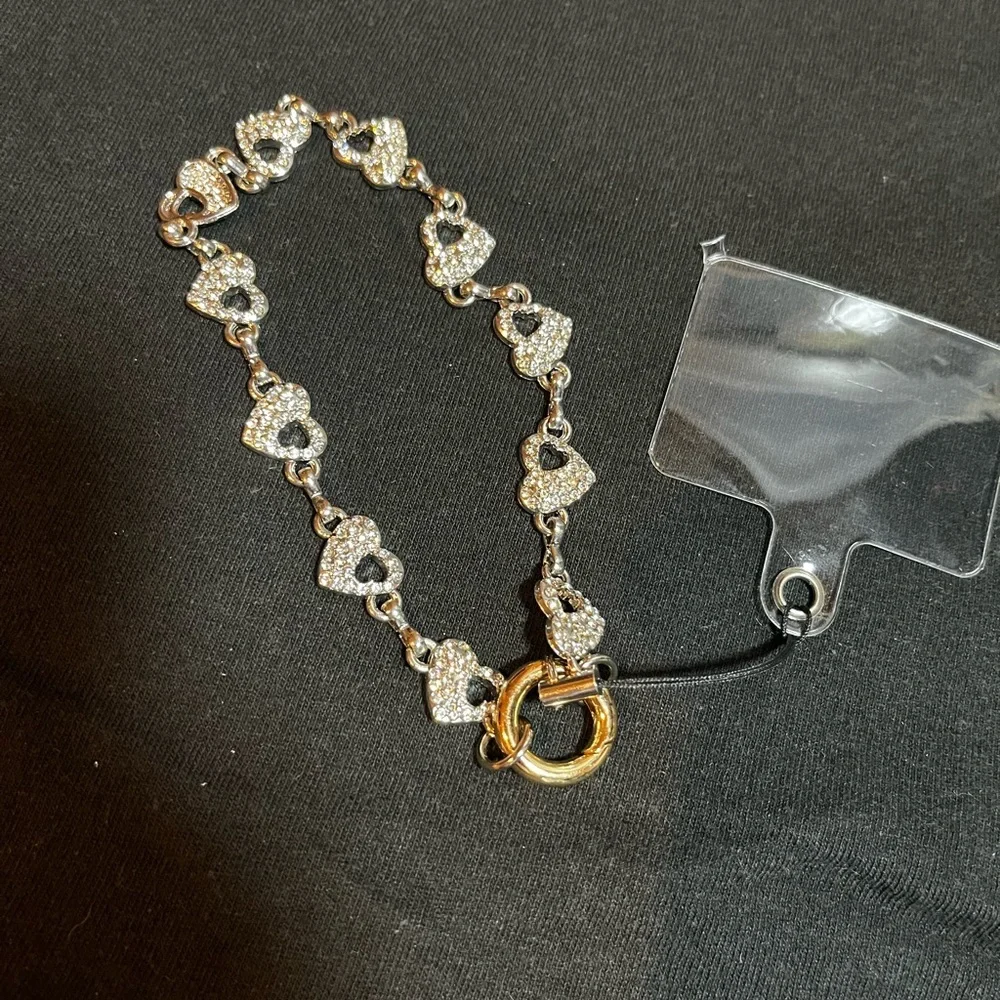 Sparkling Heart‎ Charm Bracelet Phone Strap Gold Tone Clasp
